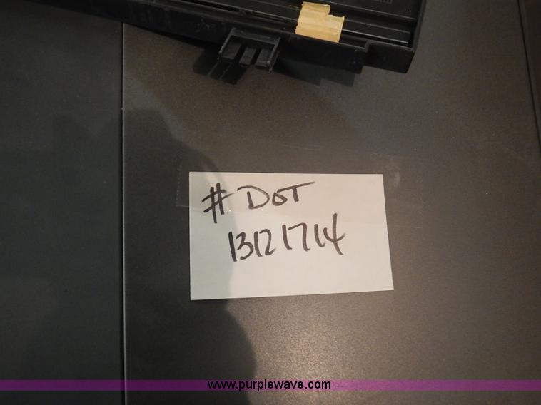 image for item AM9461 Assorted electronics