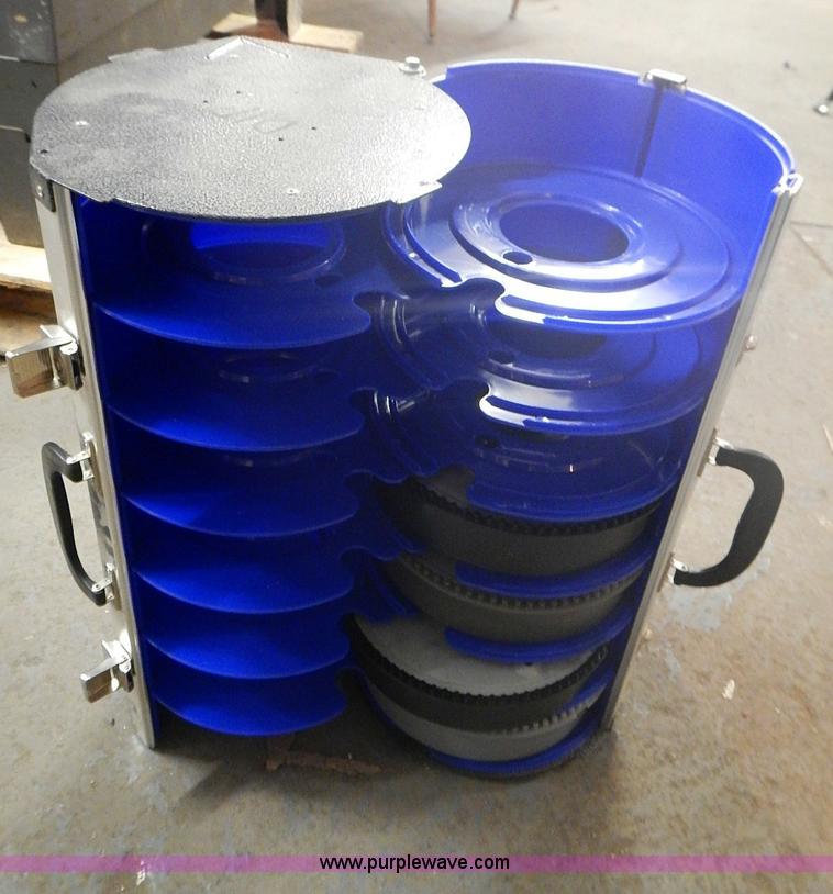 image for item AM9461 Assorted electronics