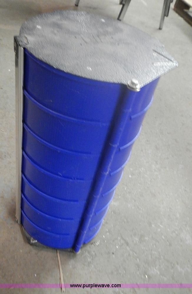 image for item AM9461 Assorted electronics