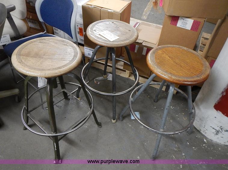 image for item AM9465 Assorted office chairs