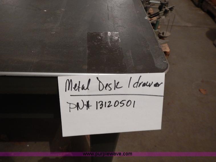 image for item AM9467 Assorted furniture