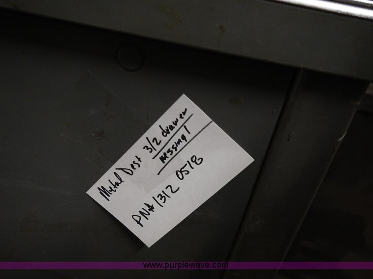 image for item AM9467 Assorted furniture