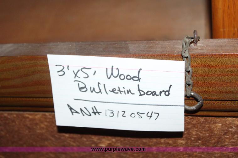 image for item AM9468 Assorted furniture