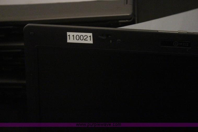 image for item AM9469 (23) HP 6530B laptop computers