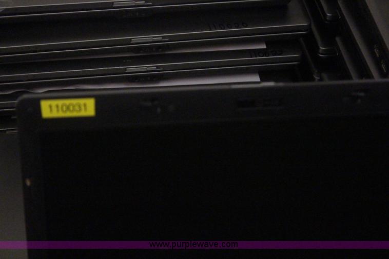 image for item AM9469 (23) HP 6530B laptop computers