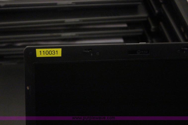 image for item AM9469 (23) HP 6530B laptop computers