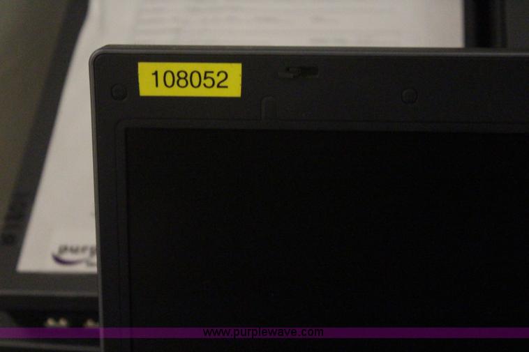 image for item AM9472 (32) assorted laptop computers