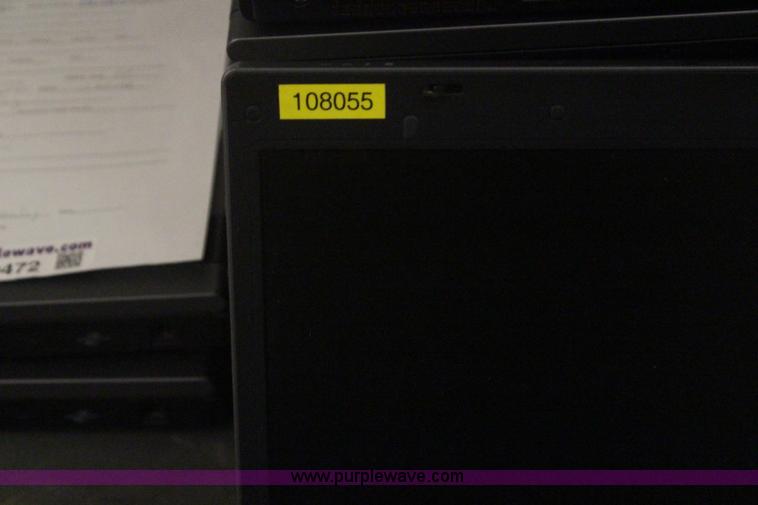 image for item AM9472 (32) assorted laptop computers