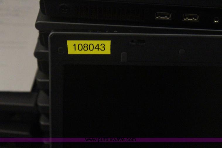 image for item AM9472 (32) assorted laptop computers