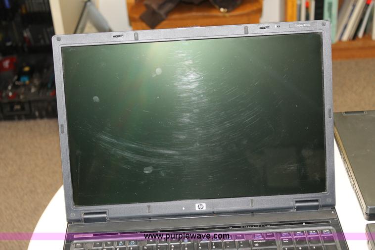 image for item AM9913 (4) HP 8710P laptop computers