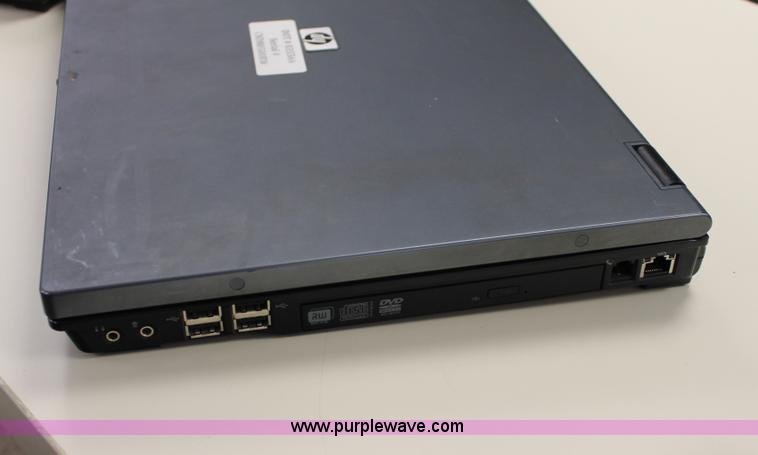 image for item AM9916 (2) HP 8710P laptop computers