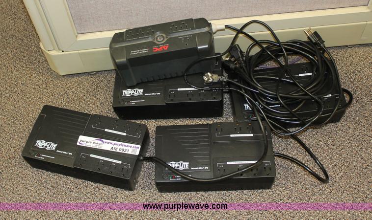 image for item AM9931 Assorted computer accessories