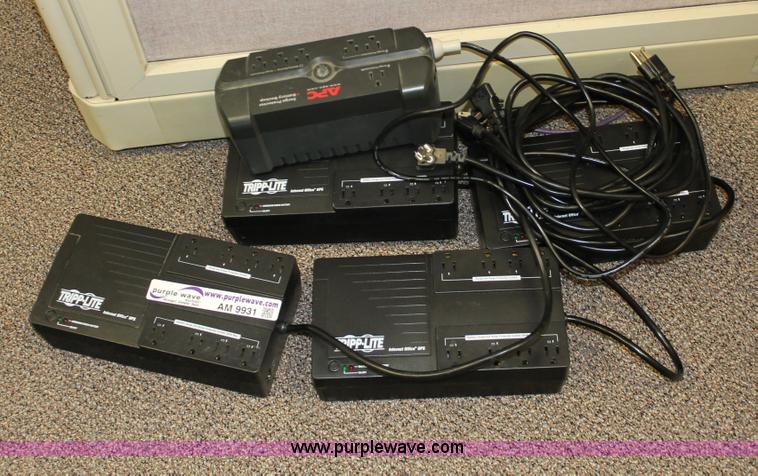 image for item AM9931 Assorted computer accessories