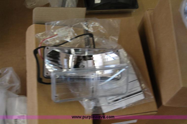 image for item AM9937 Assorted office and shop supplies