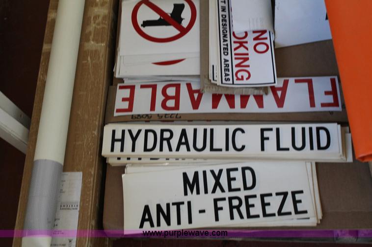 image for item AM9938 Assorted office and shop supplies