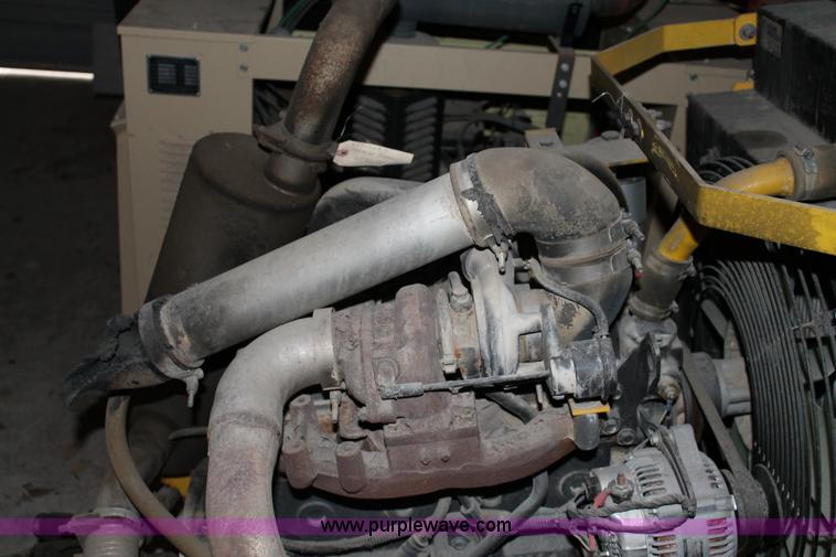 image for item AM9974 2007 Cummins B3.3 four cylinder turbo diesel engine