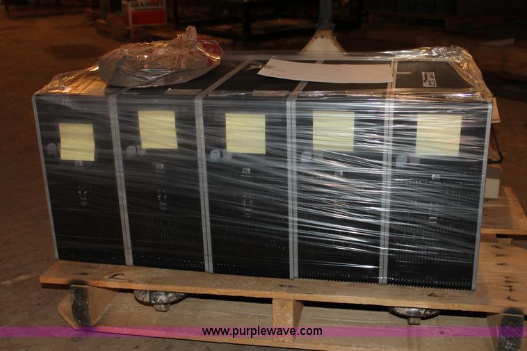 image for item AM9990 Assorted electronics