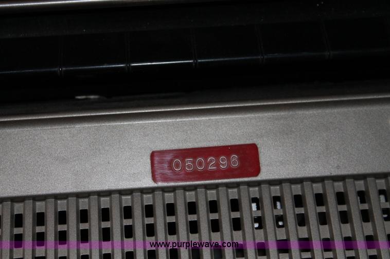 image for item AM9990 Assorted electronics