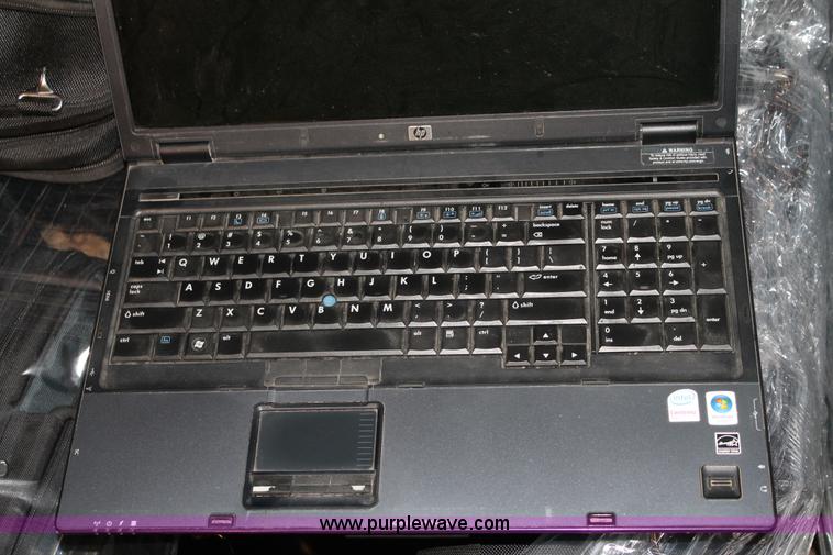 image for item AM9994 (16) HP 8710P laptop computers