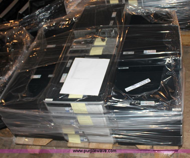 image for item AM9996 (29) HP DC7700 computers