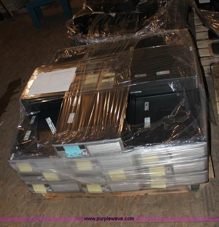 image for item AM9996 (29) HP DC7700 computers