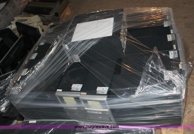 image for item AM9997 (15) HP DX5150 computers