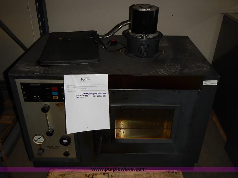 image for item AP9100 Assorted restaurant equipment