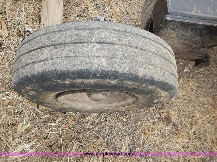 image for item AP9148 2004 Land Pride RCB6015 rotary mower