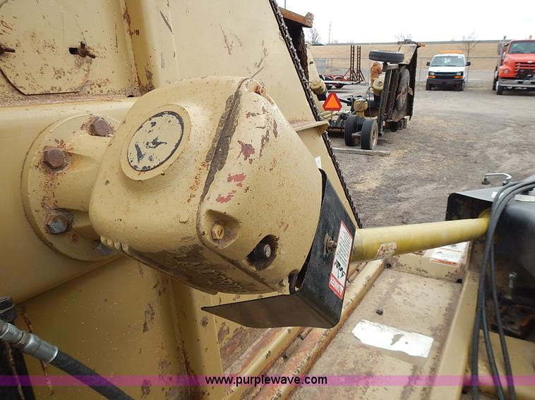 image for item AP9148 2004 Land Pride RCB6015 rotary mower