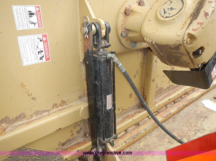 image for item AP9148 2004 Land Pride RCB6015 rotary mower