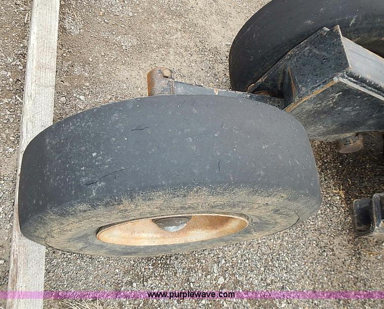 image for item AP9151 2004 Land Pride RCB6015 rotary mower