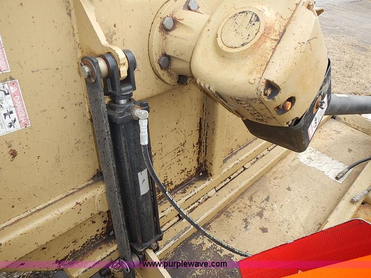 image for item AP9151 2004 Land Pride RCB6015 rotary mower