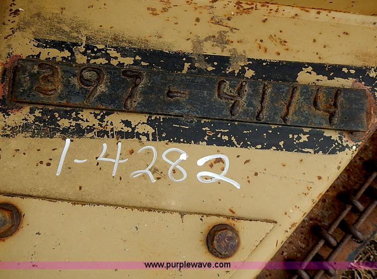 image for item AP9151 2004 Land Pride RCB6015 rotary mower