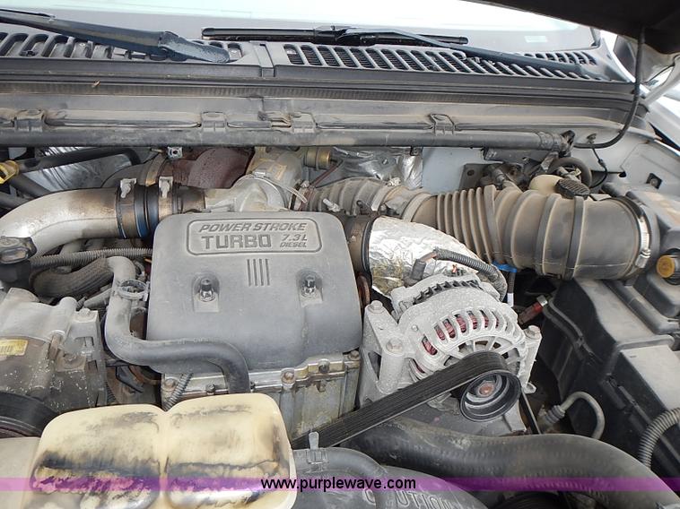 image for item AP9152 1999 Ford F350 cargo box truck