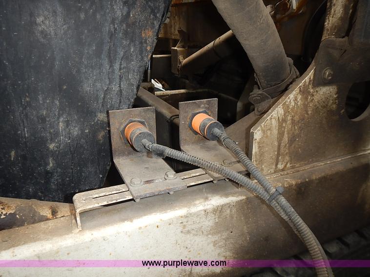 image for item AP9155 2003 Elgin Freightliner Road Wizard street sweeper