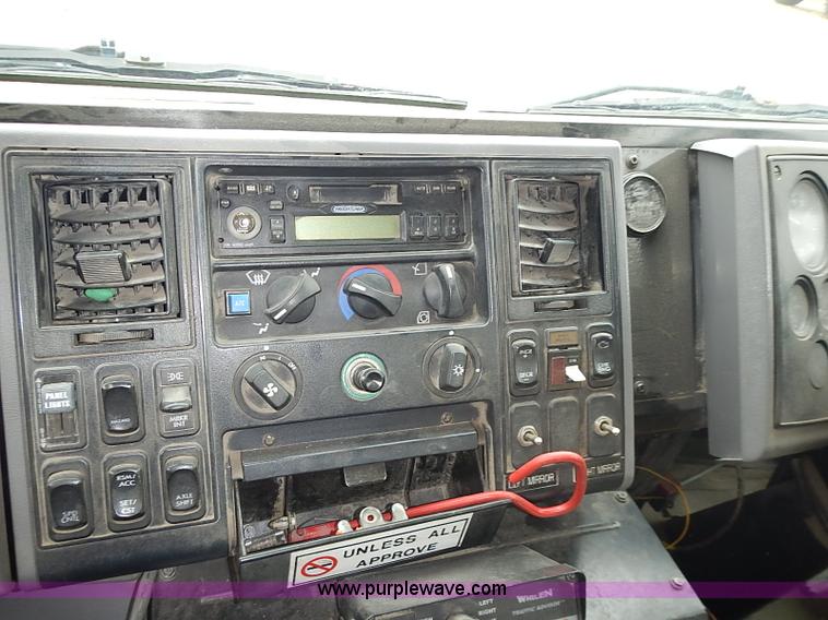 image for item AP9155 2003 Elgin Freightliner Road Wizard street sweeper