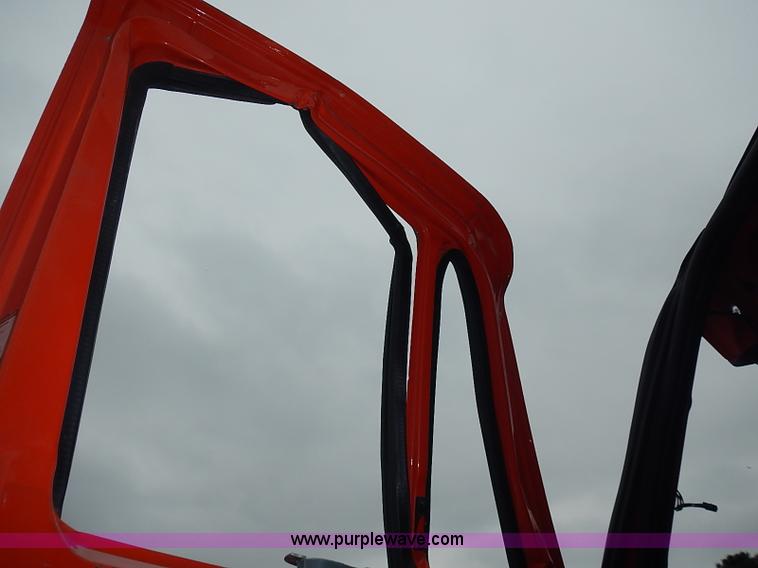 image for item AP9156 2006 International 7400SFA dump truck