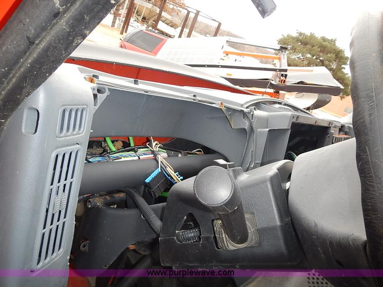 image for item AP9156 2006 International 7400SFA dump truck