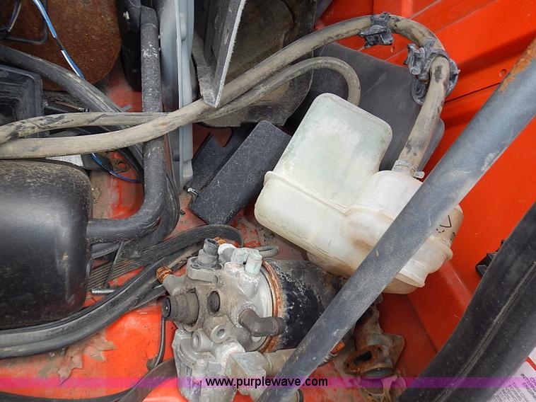 image for item AP9156 2006 International 7400SFA dump truck