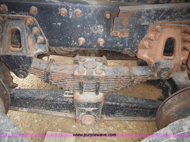 image for item AP9156 2006 International 7400SFA dump truck