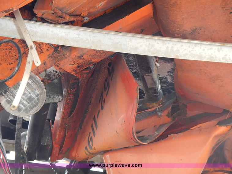 image for item AP9156 2006 International 7400SFA dump truck