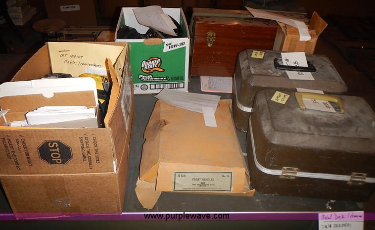 image for item AP9164 Assorted surveying equipment