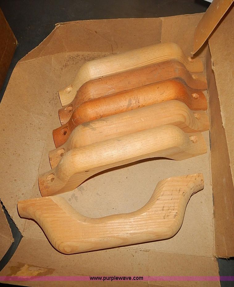 image for item AP9164 Assorted surveying equipment