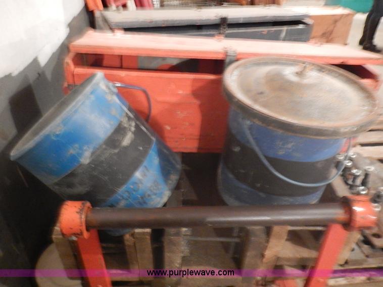 image for item AP9165 Assorted tools