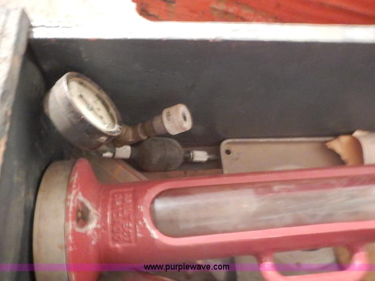 image for item AP9165 Assorted tools