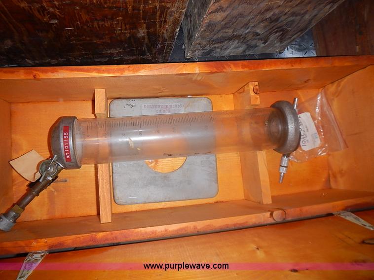 image for item AP9165 Assorted tools