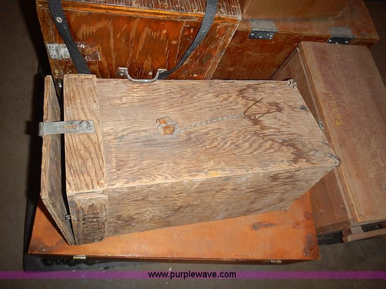 image for item AP9165 Assorted tools