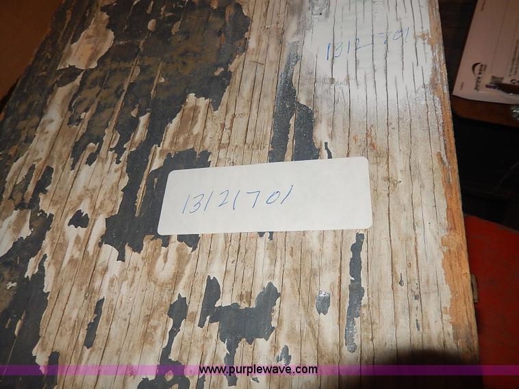 image for item AP9165 Assorted tools