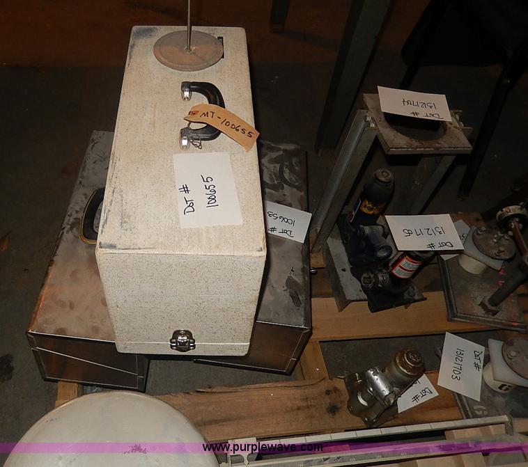 image for item AP9166 Assorted scales