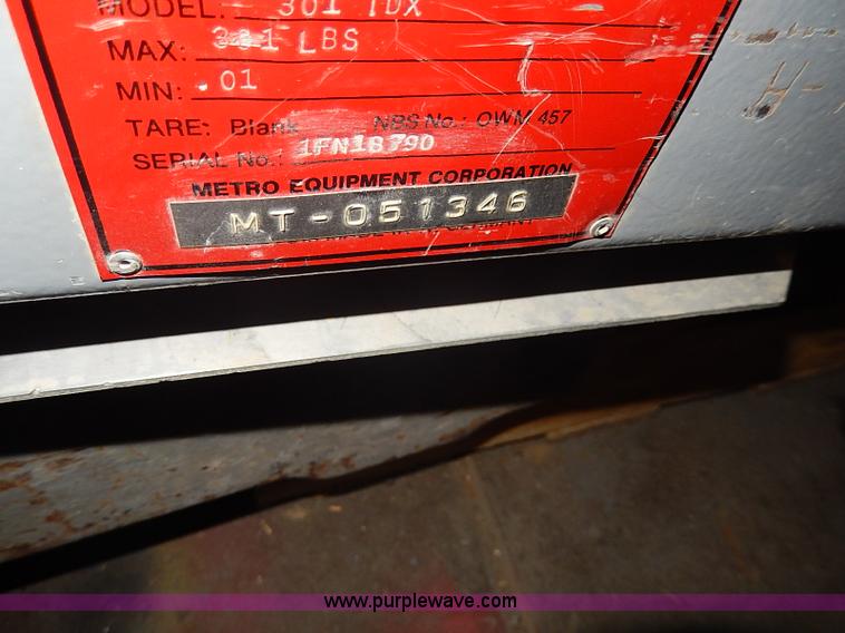 image for item AP9166 Assorted scales